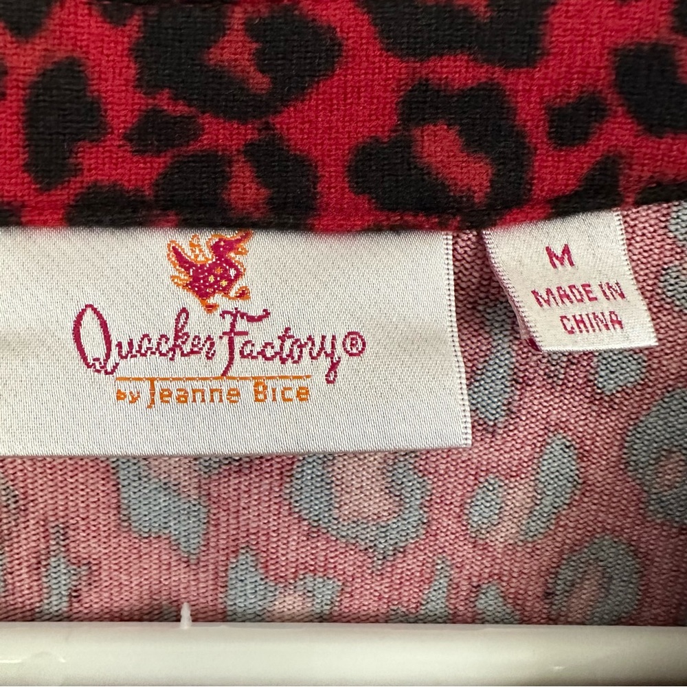 NWT Quacker Factory Soft Knit Animal Print Cardigan, Size M - Picture 9 of 12